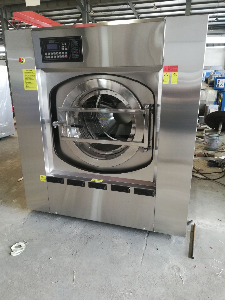宝进洗涤机械浅谈工业水洗机与全自动洗脱机的区别